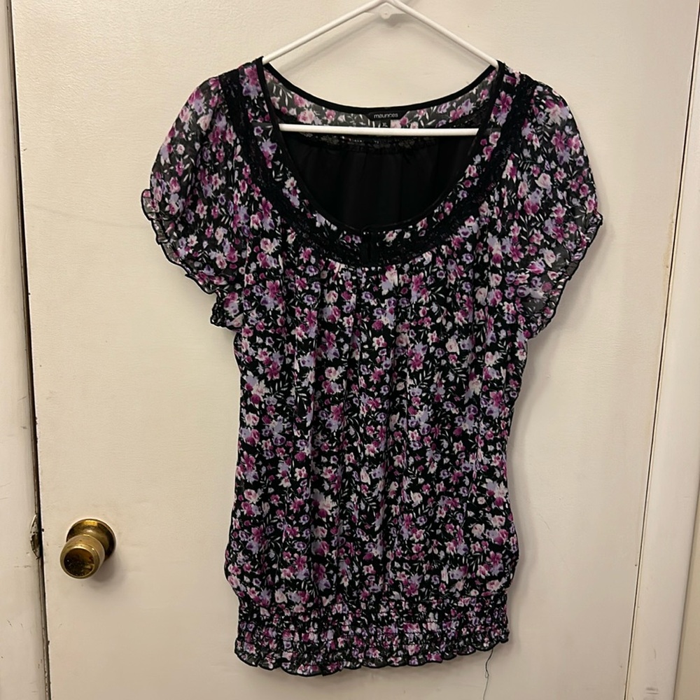 Maurice’s Women’s Top Black/Purple Floral Size XL